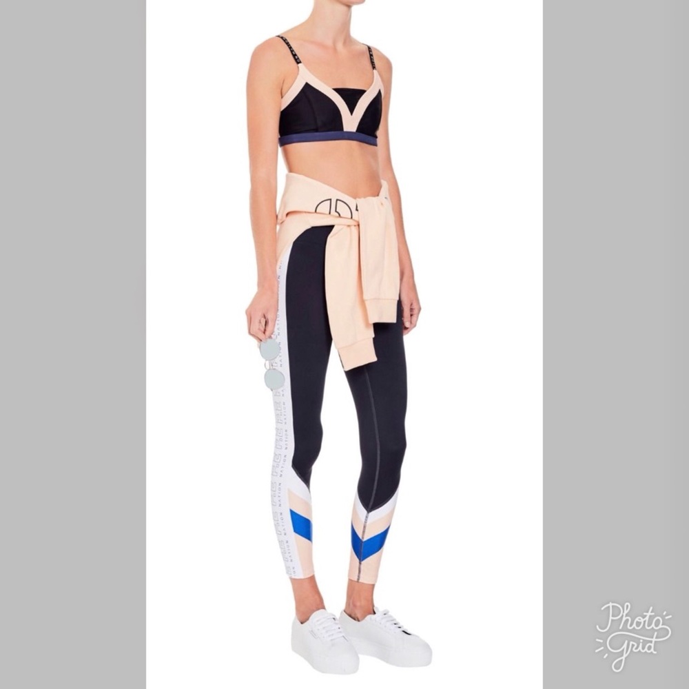 PE Nation Ban Bang Logo Leggings- ChicEwe